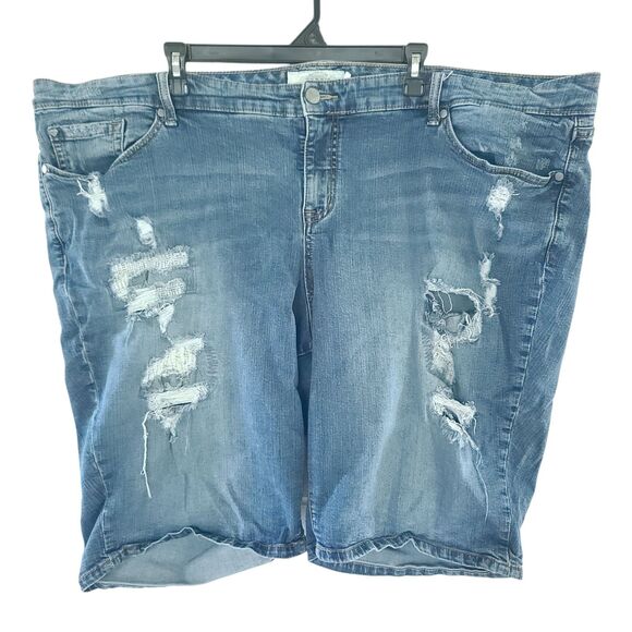 Torrid Denim Jean Shorts Womens Size 26 Bermuda Nicely Distressed - Picture 1 of 16